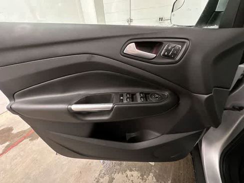 Used 2014 Ford Escape Titanium AWD/4WD image 19