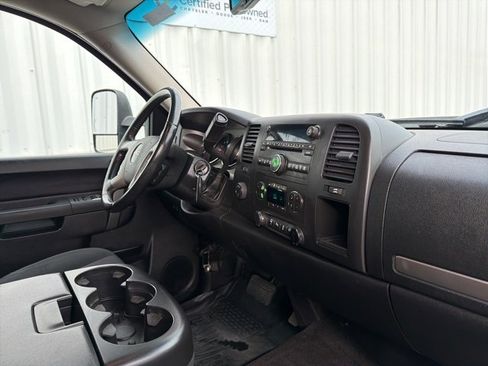 Used 2012 GMC Sierra 2500 SLE w/ SLE Preferred Package image 33