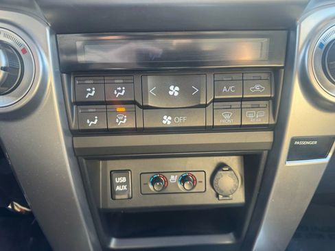 Used 2019 Toyota 4Runner Limited image 18