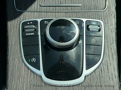 Used 2020 Mercedes-Benz C 300 4MATIC Sedan image 38