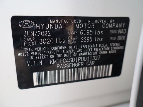 Used 2023 Genesis G90 3.5T AWD/4WD image 35