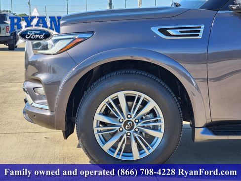 Used 2024 INFINITI QX80 Luxe AWD/4WD image 5