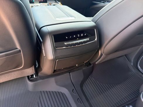 Used 2026 Cadillac Escalade Platinum Sport w/ LPO, ONYX Package AWD/4WD image 36