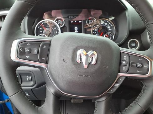 New 2026 RAM 1500 4x4 Crew Cab image 13