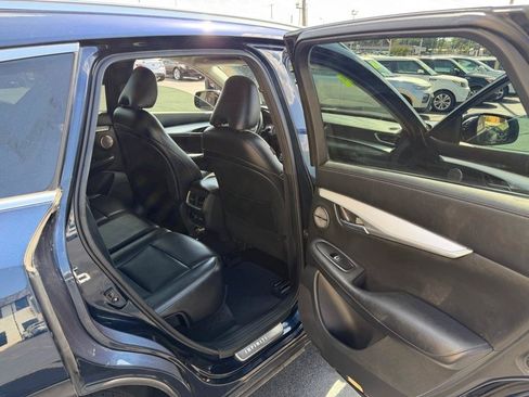 Used 2019 INFINITI QX50 Essential w/ Premium Heat Package FWD image 8