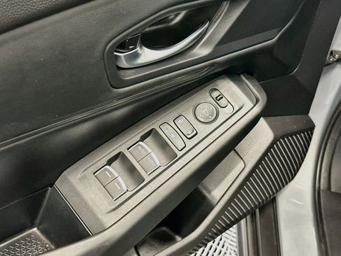 Used 2025 Honda Accord SE image 15