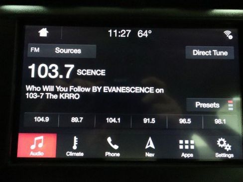 Used 2019 Ford Fusion SEL FWD image 16