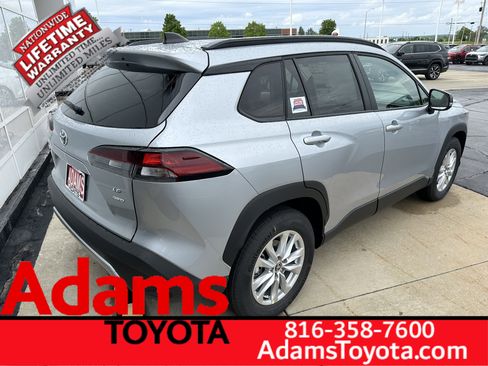 New 2026 Toyota Corolla Cross LE AWD/4WD image 2