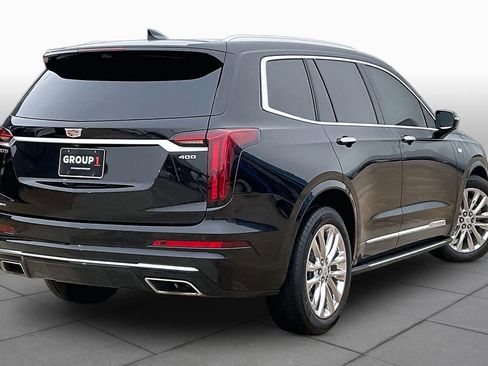 Used 2021 Cadillac XT6 Premium Luxury image 13