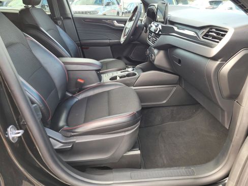 Used 2025 Ford Escape ST-Line image 20
