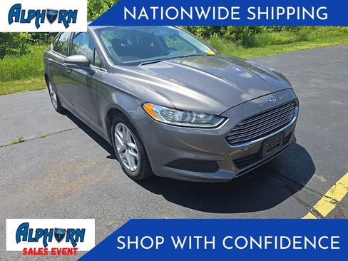 Used 2014 Ford Fusion SE FWD image 1