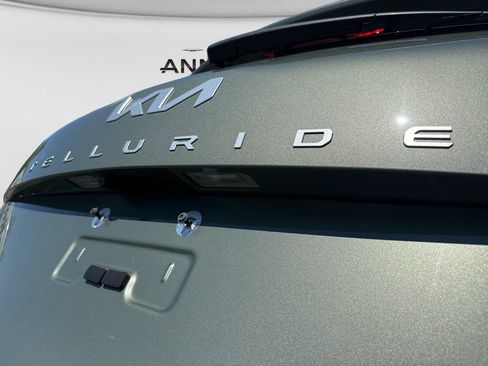 Used 2024 Kia Telluride SX X-Line AWD/4WD image 17