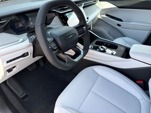 New 2026 Jeep Cherokee Limited image 20