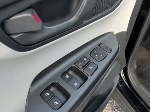Used 2023 Hyundai Kona SEL FWD image 16