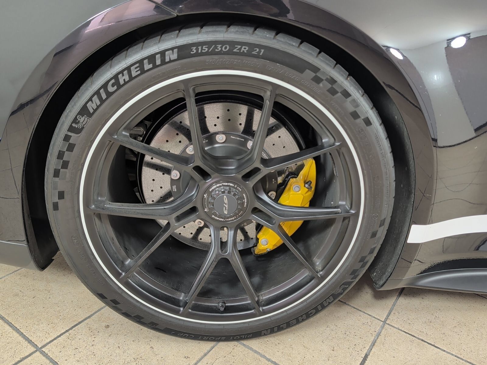 Used 2026 Porsche 911 GT3 RWD image 5
