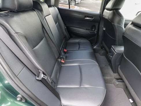 Used 2023 Toyota Corolla Cross XLE w/ Convenience Package FWD image 25