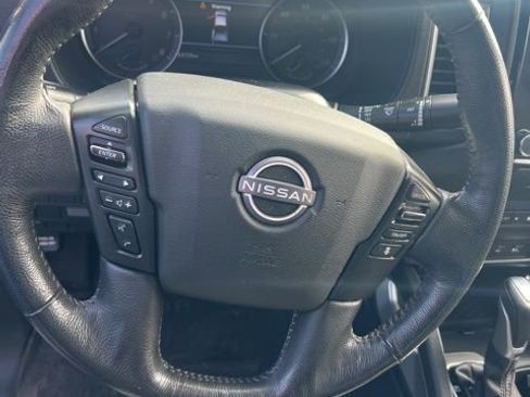 Used 2022 Nissan Frontier SV image 8