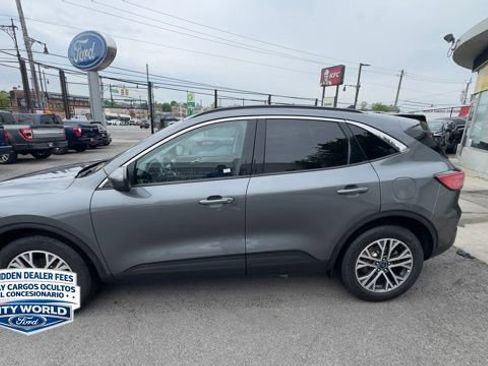 Certified 2022 Ford Escape SEL AWD/4WD image 2