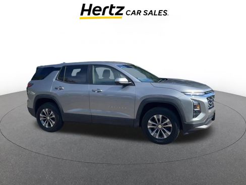 Used 2025 Chevrolet Equinox LT image 1