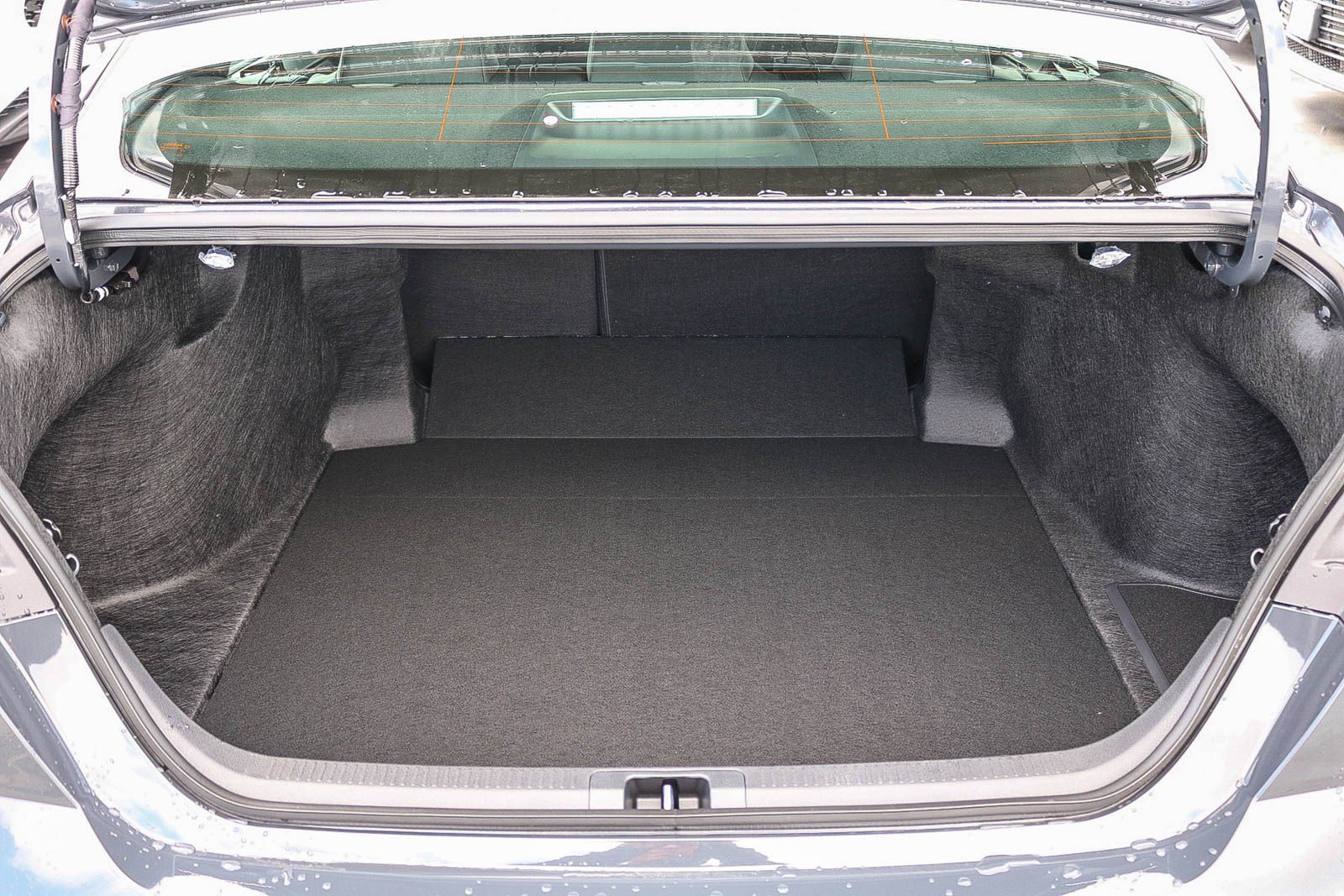New 2026 Toyota Camry SE FWD image 13