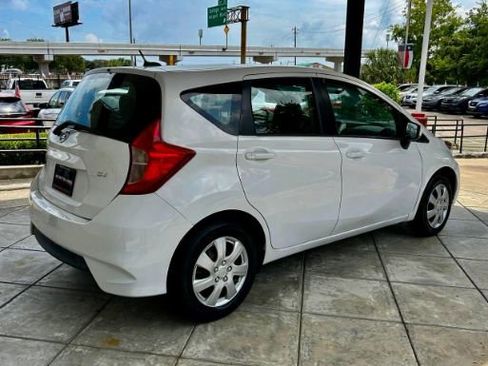 Used 2017 Nissan Versa Note SV image 4