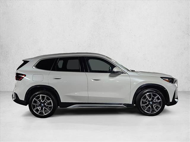 Used 2026 BMW X1 xDrive28i w/ Technology Package AWD/4WD image 4