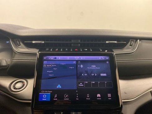 Used 2023 Jeep Grand Cherokee L Limited AWD/4WD image 11