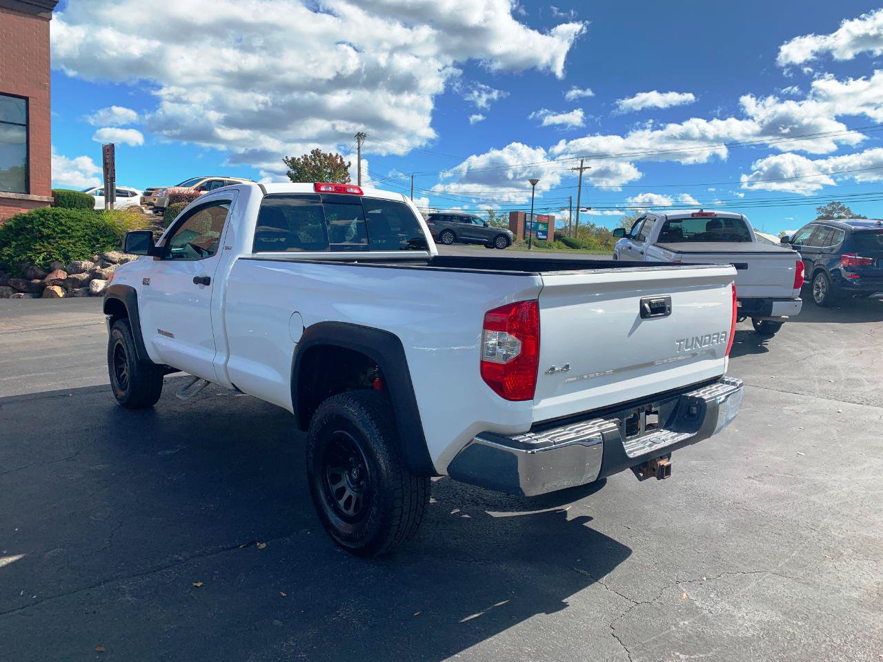 Used 2017 Toyota Tundra SR AWD/4WD image 16