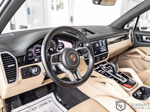 Used 2019 Porsche Cayenne AWD/4WD image 19