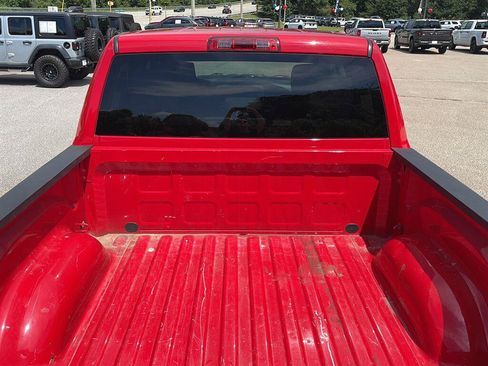 Used 2021 RAM 1500 Express w/ Express Value Package RWD image 5