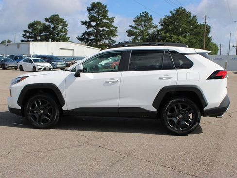 Used 2024 Toyota RAV4 Adventure AWD/4WD image 3