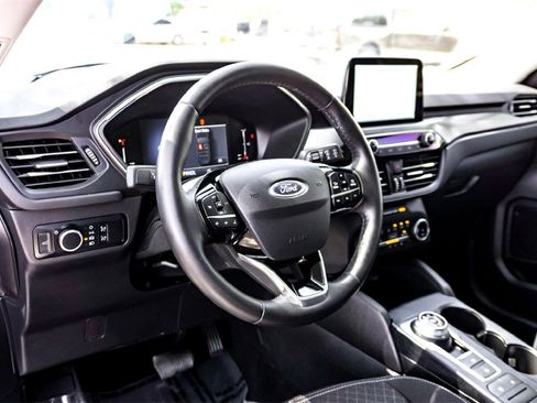Used 2024 Ford Escape Active w/ Cold Weather Package image 15