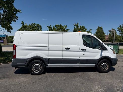 Used 2016 Ford Transit 150 130 Low Roof RWD image 3