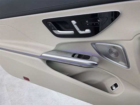 New 2026 Mercedes-Benz CLE 450 4MATIC Coupe image 15