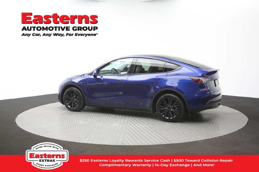 Used 2023 Tesla Model Y Long Range AWD/4WD image 58