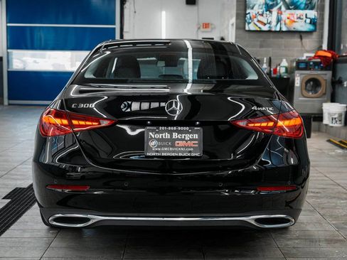 Used 2025 Mercedes-Benz C 300 4MATIC Sedan image 7