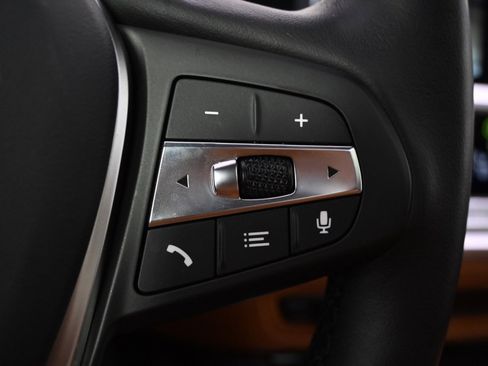 Used 2022 BMW 330i xDrive Sedan w/ Driving Assistance Package image 31