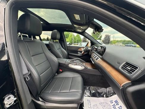 Used 2022 Mercedes-Benz GLS 450 4MATIC image 27
