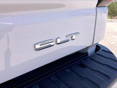 Used 2025 GMC Sierra 1500 SLT RWD image 7