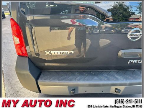 Used 2012 Nissan Xterra PRO-4X w/ Pro-4x Leather Pkg AWD/4WD image 33