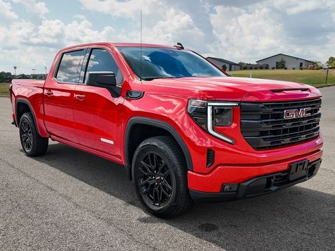 Used 2024 GMC Sierra 1500 Elevation image 36