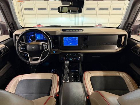 Used 2022 Ford Bronco Wildtrak AWD/4WD image 21