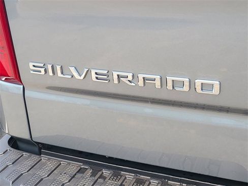 New 2026 Chevrolet Silverado 1500 Custom image 9