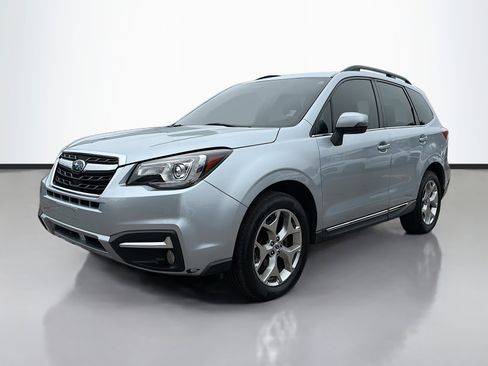 Used 2017 Subaru Forester 2.5i Touring image 7