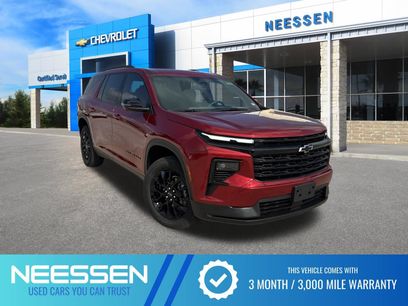 Used 2025 Chevrolet Traverse LT w/ Midnight/Sport Edition