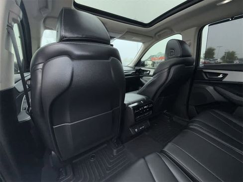 Used 2023 Acura MDX FWD w/ Technology Package image 11