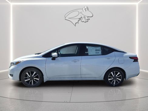 New 2025 Nissan Versa SV w/ Trunk Package FWD image 8