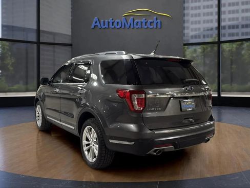 Used 2018 Ford Explorer Limited w/ Equipment Group 301A image 9