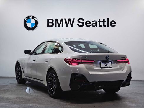 New 2025 BMW i4 M50 image 4