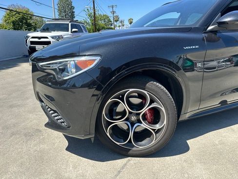 Used 2023 Alfa Romeo Stelvio Veloce AWD/4WD image 8